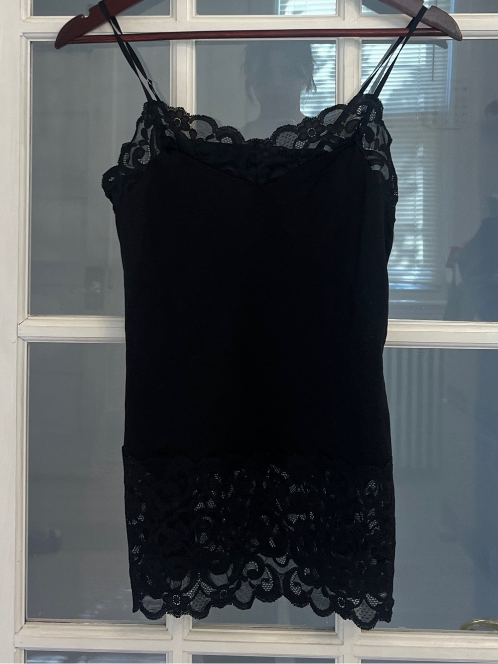 WHITE HOUSE BLACK MARKET Women’s Black Lace Detail Tank Top Size S